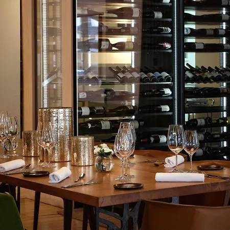 5 Terres & - Mgallery Collection